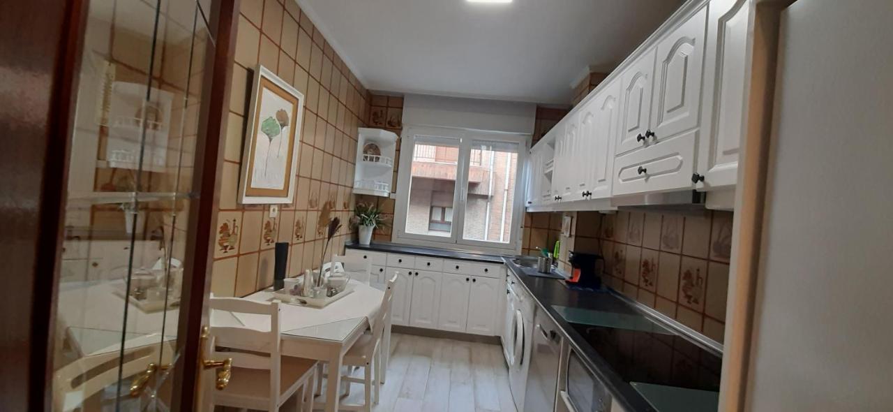 Apartamento Costa Vasca Las Arenas Getxo Eksteriør billede