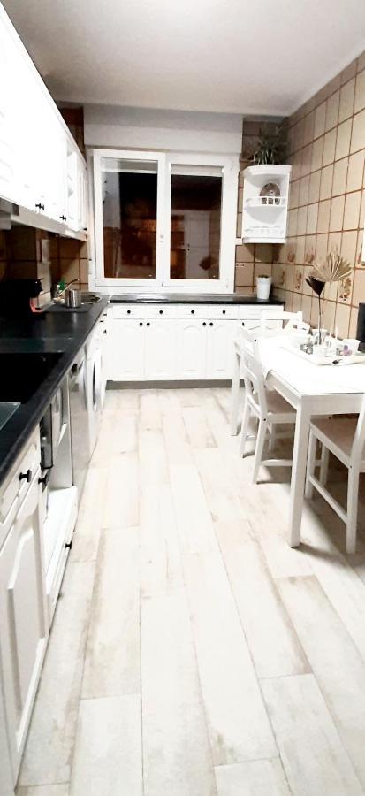 Apartamento Costa Vasca Las Arenas Getxo Eksteriør billede