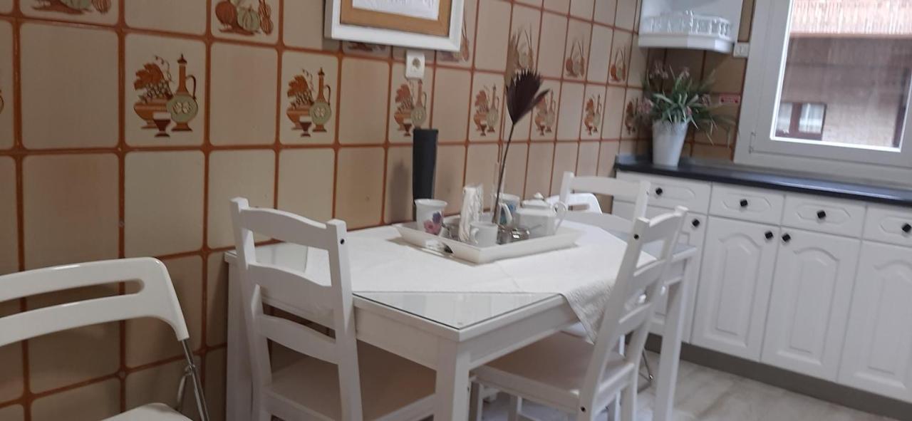 Apartamento Costa Vasca Las Arenas Getxo Eksteriør billede